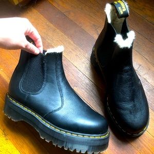 Platform Chelsea Doc Martens with Fur lining